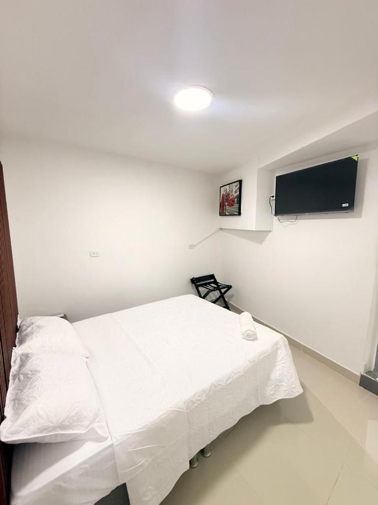 Es Hotel 3*