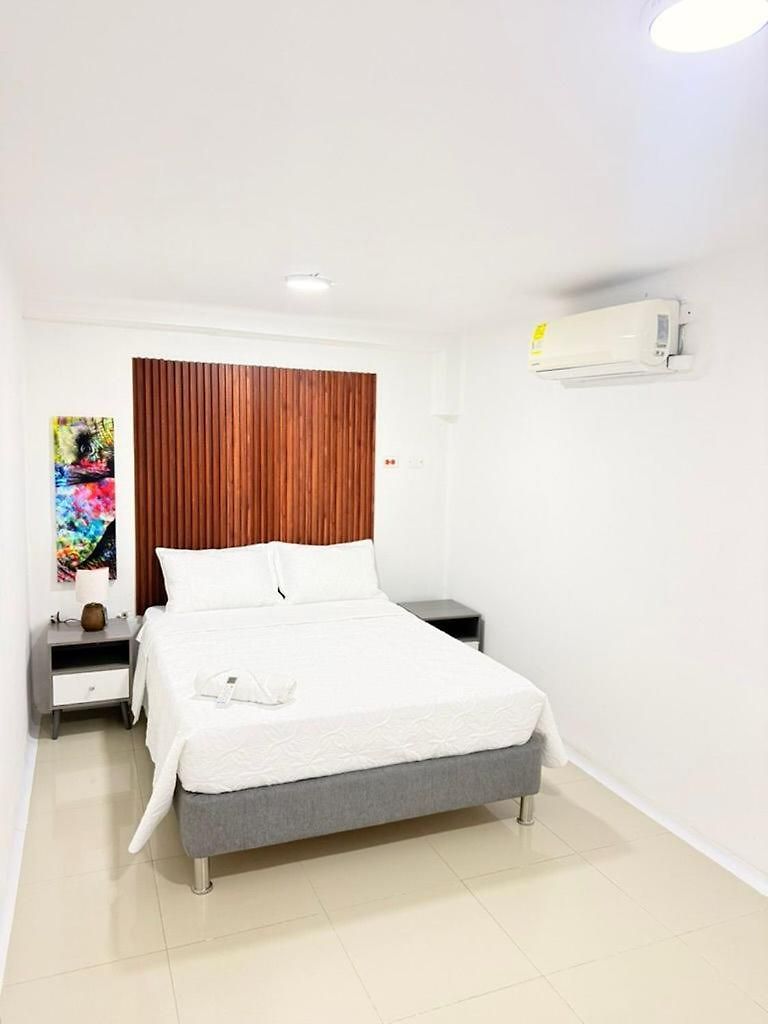 Hotel Es 3*