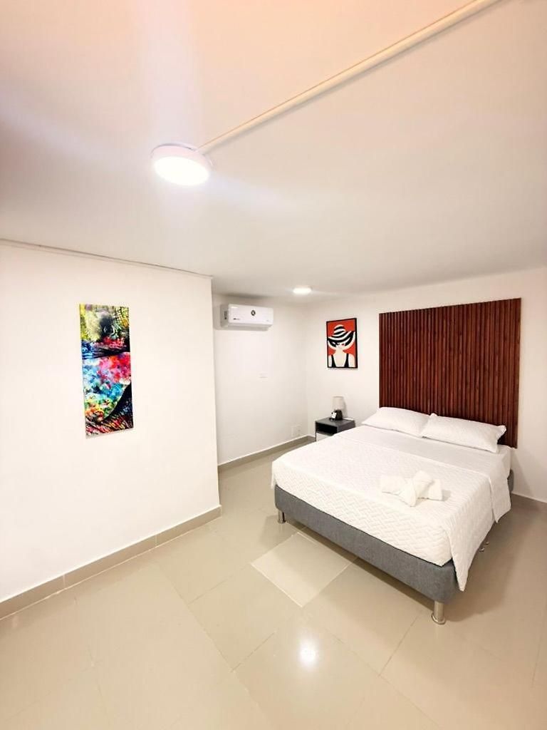 Hotel Es 3*