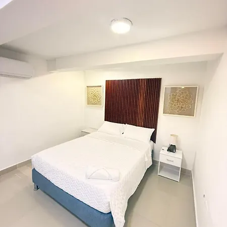Hotel Es