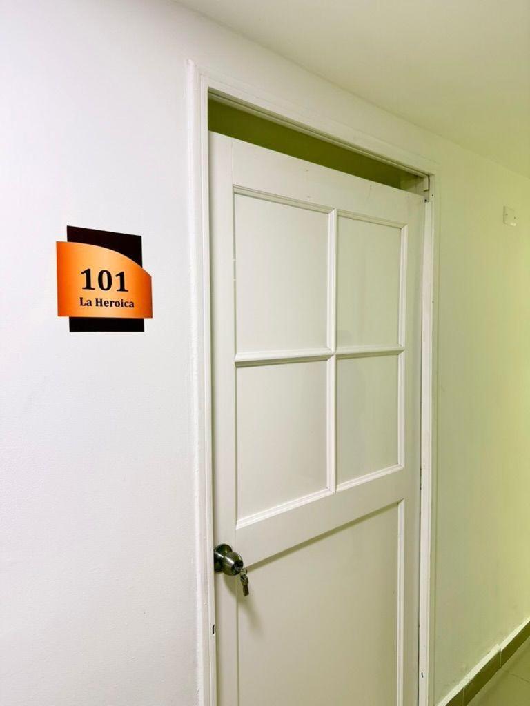 Hotel Es 3*